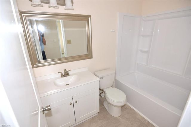 810 Gadwall Ct CT, Virginia Beach, VA 23462