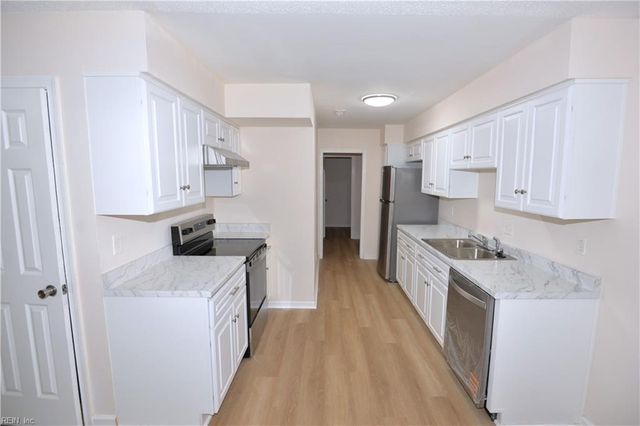 810 Gadwall Ct CT, Virginia Beach, VA 23462