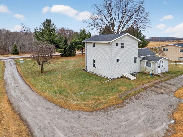 N8381 County Road D, Watertown, WI 53094