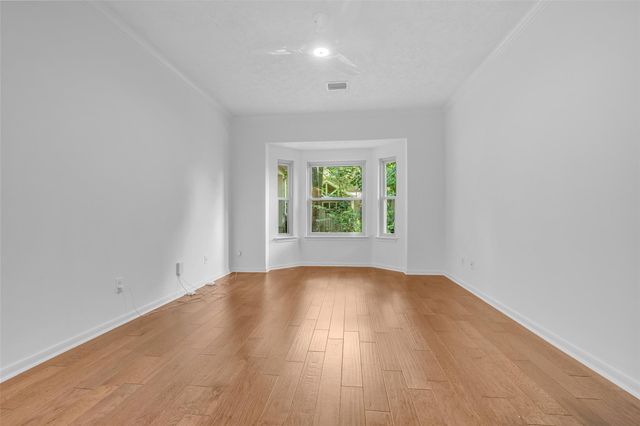 118 Quiet Oak Circle, The Woodlands, TX 77381