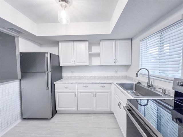 4204 HERON WAY B304, Bradenton, FL 34205