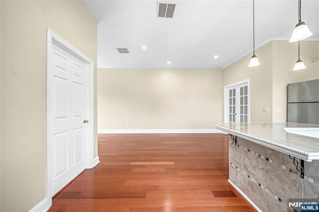 240 Clendenny Avenue 5A, Jersey City, NJ 07304