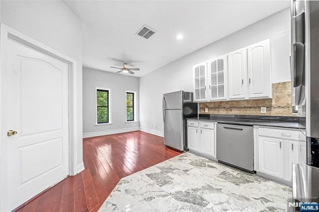 240 Clendenny Avenue 5A, Jersey City, NJ 07304