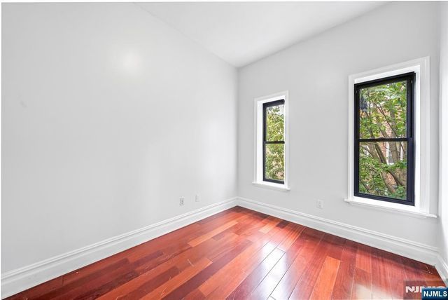 240 Clendenny Avenue 5A, Jersey City, NJ 07304