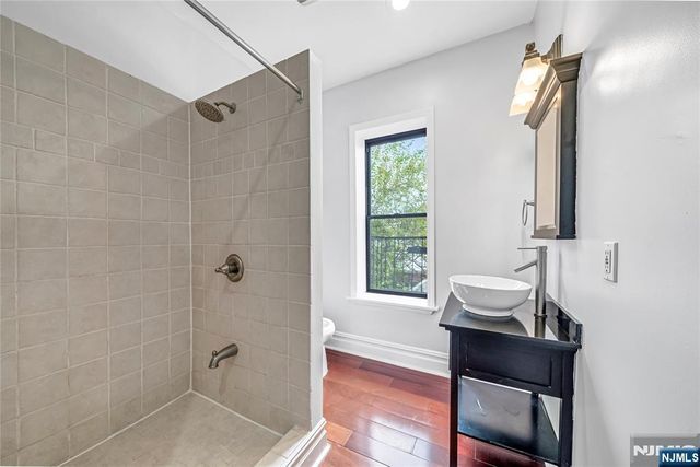 240 Clendenny Avenue 5A, Jersey City, NJ 07304