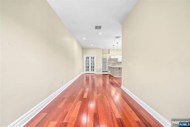 240 Clendenny Avenue 5A, Jersey City, NJ 07304