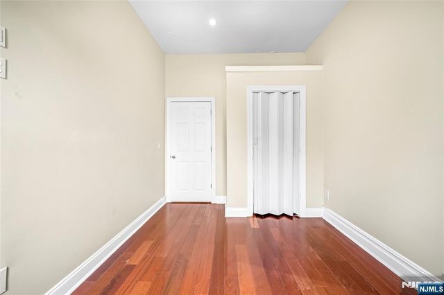 240 Clendenny Avenue 5A, Jersey City, NJ 07304