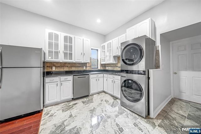 240 Clendenny Avenue 5A, Jersey City, NJ 07304