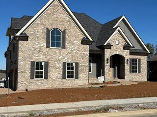 135 Scarsdale Dr, S, Hendersonville, TN 37075