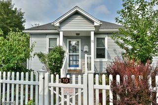10 Ethel Ave, Hawthorne Boro, NJ 07506