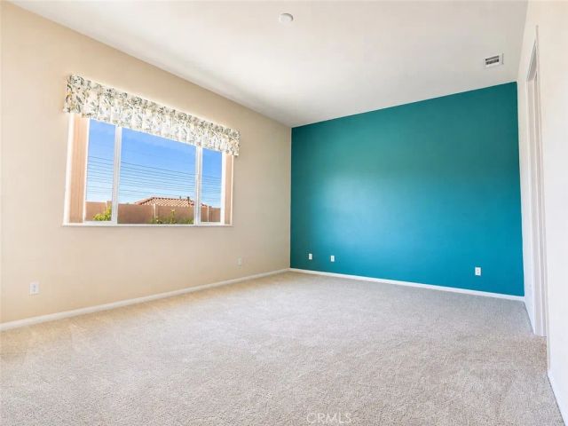 987 Avenal, Beaumont, CA 92223
