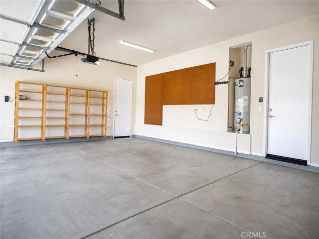 987 Avenal, Beaumont, CA 92223
