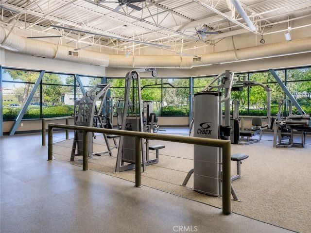 987 Avenal, Beaumont, CA 92223