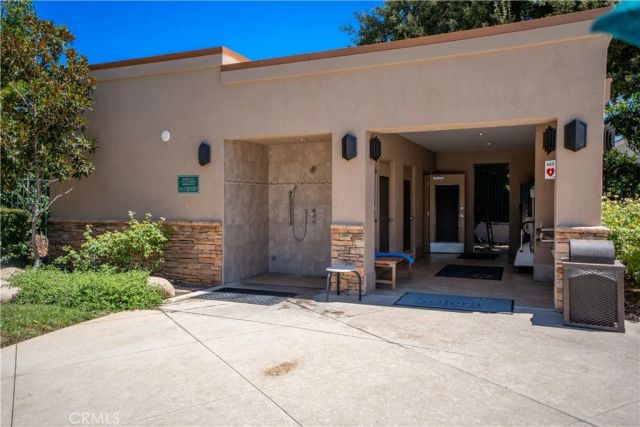 987 Avenal, Beaumont, CA 92223