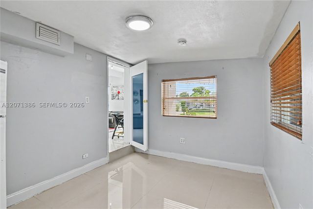 3538 SW 87th Ct, Miami, FL 33165