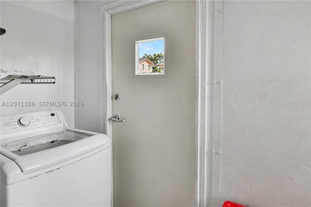 3538 SW 87th Ct, Miami, FL 33165