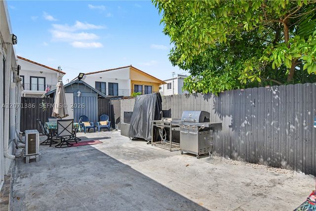 3538 SW 87th Ct, Miami, FL 33165