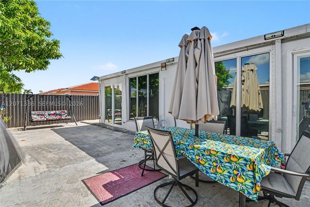 3538 SW 87th Ct, Miami, FL 33165