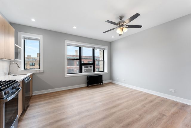 1546 W JONQUIL Terrace 305, Chicago, IL 60626