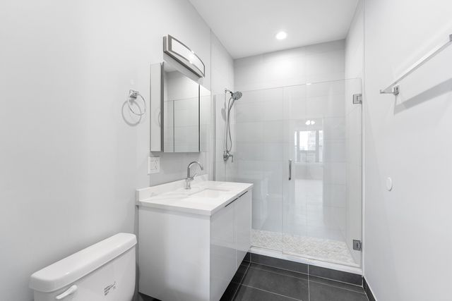 1546 W JONQUIL Terrace 305, Chicago, IL 60626