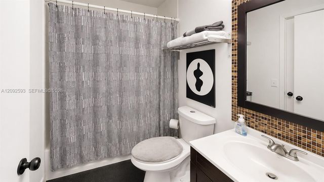 1542 Drexel Avenue 105, Miami Beach, FL 33139