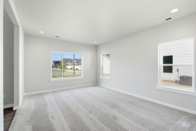 5032 S Bleachfield Ave, Meridian, ID 83642