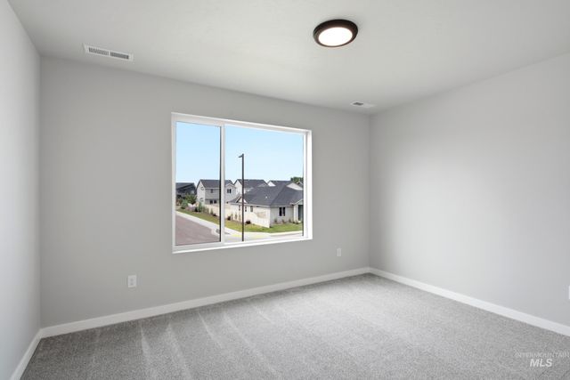 5032 S Bleachfield Ave, Meridian, ID 83642
