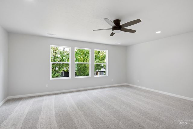5032 S Bleachfield Ave, Meridian, ID 83642