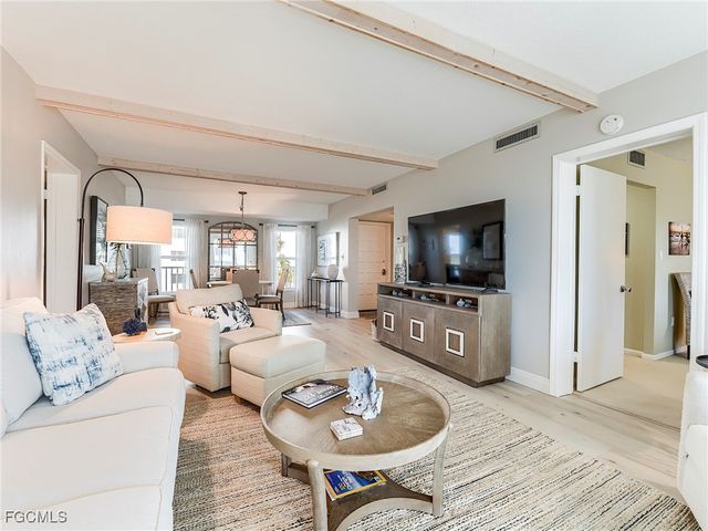 7000 Estero BLVD 102, Fort Myers Beach, FL 33931