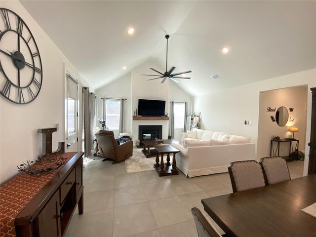 15330 Water Oak Way Way, Santa Fe, TX 77517