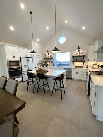 15330 Water Oak Way Way, Santa Fe, TX 77517