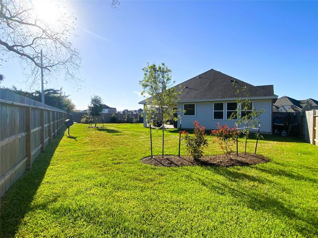 15330 Water Oak Way Way, Santa Fe, TX 77517