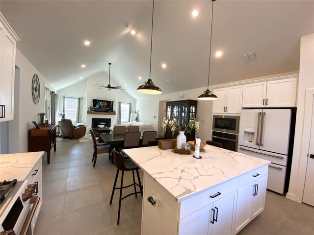 15330 Water Oak Way Way, Santa Fe, TX 77517