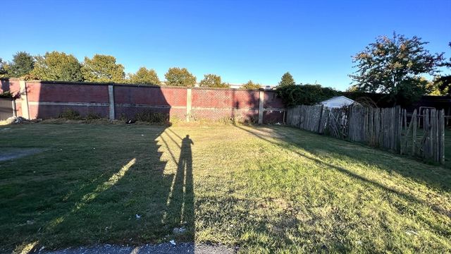 35 Wilmarth Rd, Braintree, MA 02184