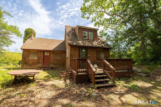49 Meadow Street, East Haven, CT 06512