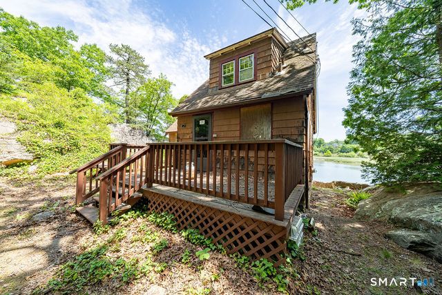 49 Meadow Street, East Haven, CT 06512