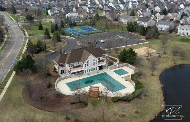 1711 Red Maple Drive, Plainfield, IL 60586