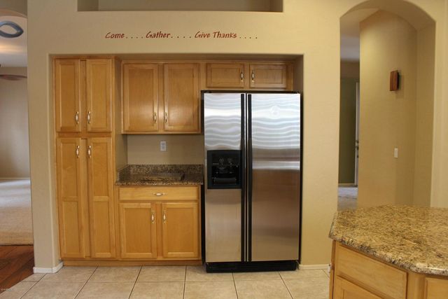 875 W Aloe Place, Chandler, AZ 85248