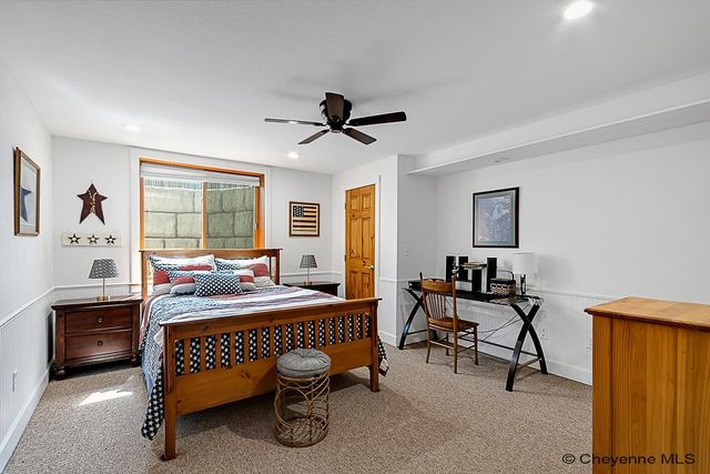 5907 TOWNSEND PL, Cheyenne, WY 82009