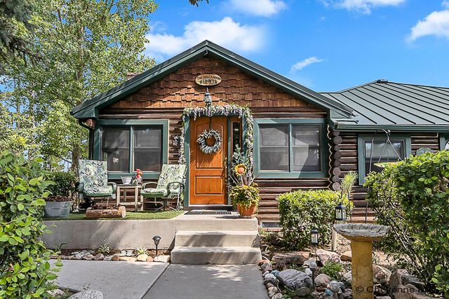 5907 TOWNSEND PL, Cheyenne, WY 82009