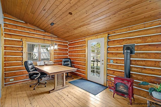 5907 TOWNSEND PL, Cheyenne, WY 82009