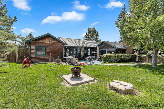 5907 TOWNSEND PL, Cheyenne, WY 82009