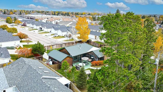 5907 TOWNSEND PL, Cheyenne, WY 82009
