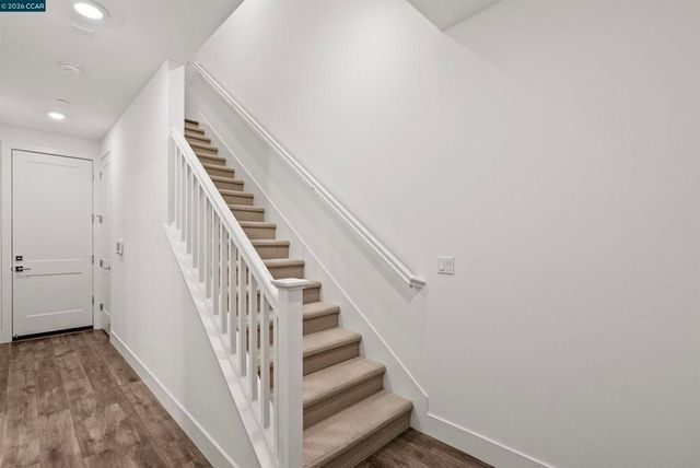 1112 Althea Terrace 4, Sunnyvale, CA 94086