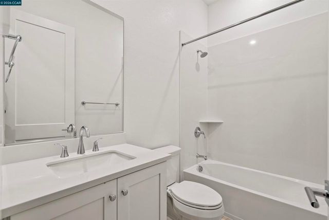 1112 Althea Terrace 4, Sunnyvale, CA 94086