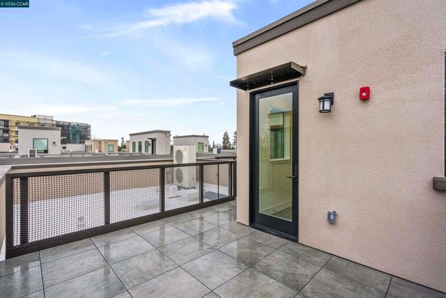 1112 Althea Terrace 4, Sunnyvale, CA 94086