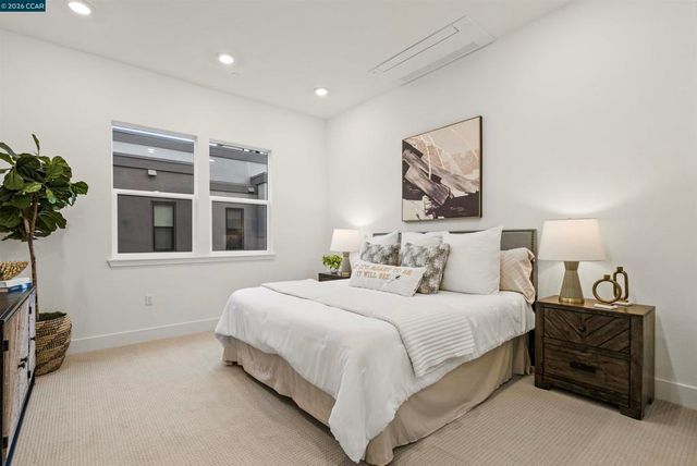 1112 Althea Terrace 4, Sunnyvale, CA 94086