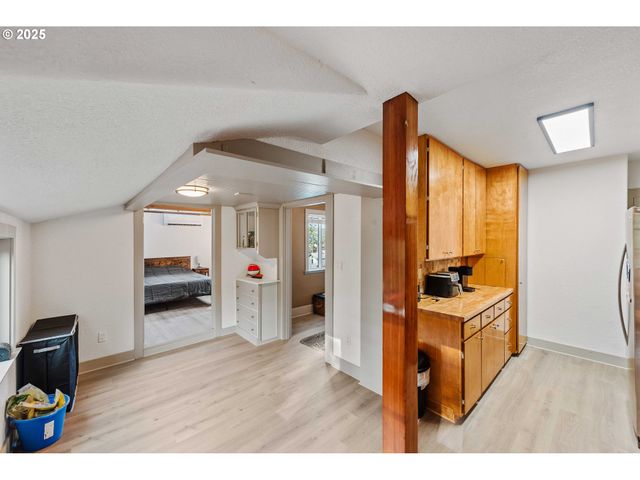 851 S 1ST Ave, Coquille, OR 97423