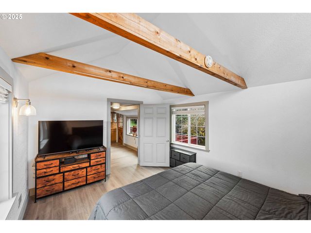 851 S 1ST Ave, Coquille, OR 97423