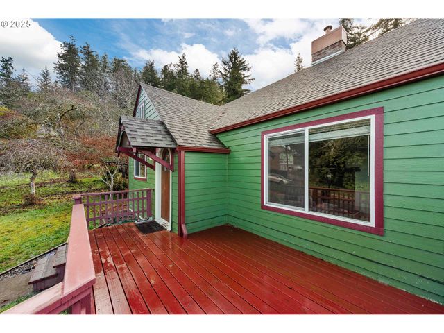 851 S 1ST Ave, Coquille, OR 97423